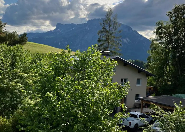 Untersberg Und Festungsblick